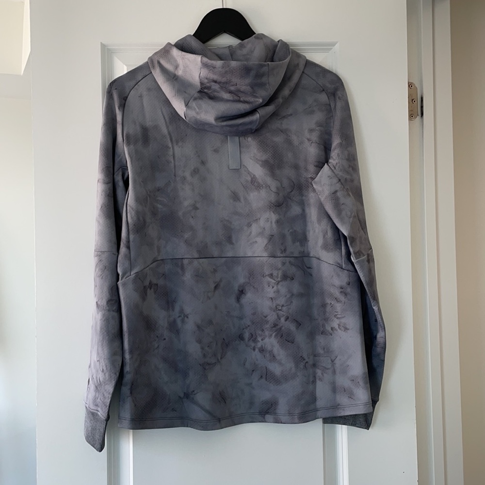 Lululemon Tech Hoodie - Picture 3 of 5